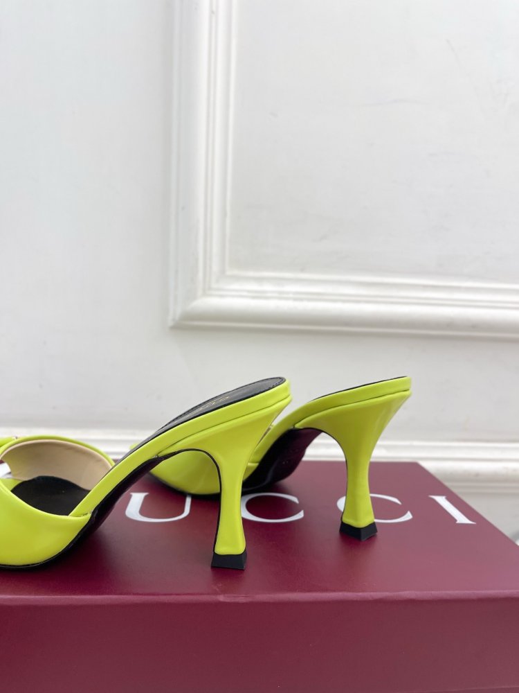 Босоножки на высоком каблуке фото 8