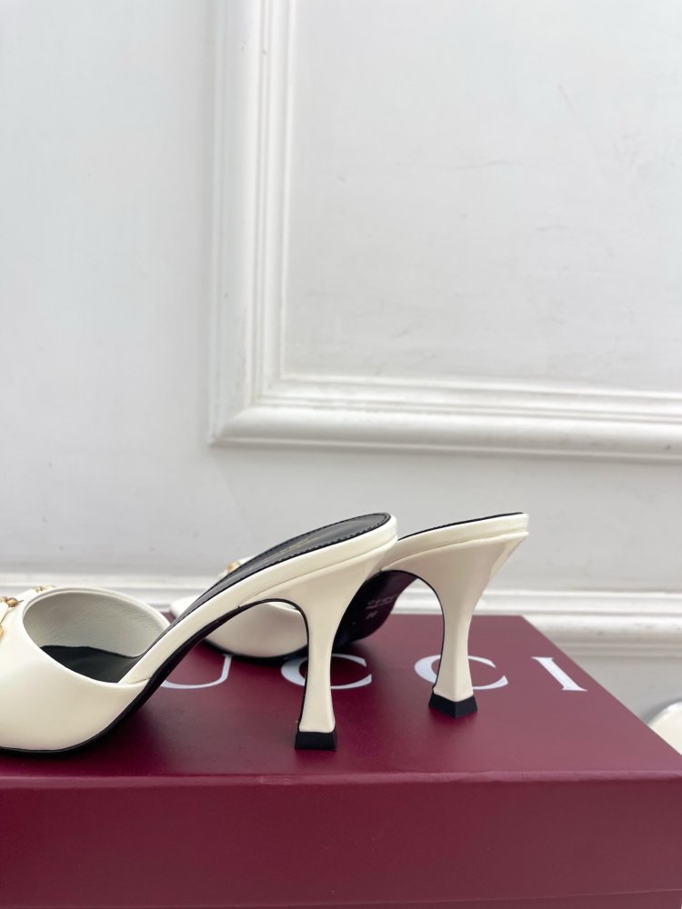 Босоножки на высоком каблуке фото 8