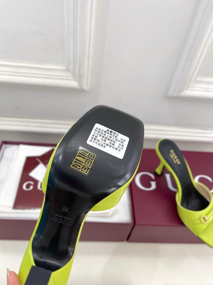 Босоножки на высоком каблуке фото 9