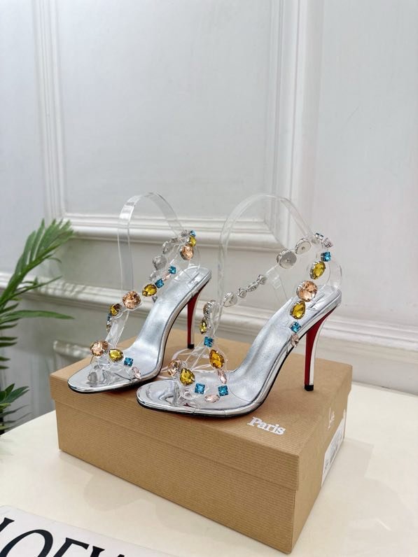 Босоножки на высоком каьлуке с красной подошвой