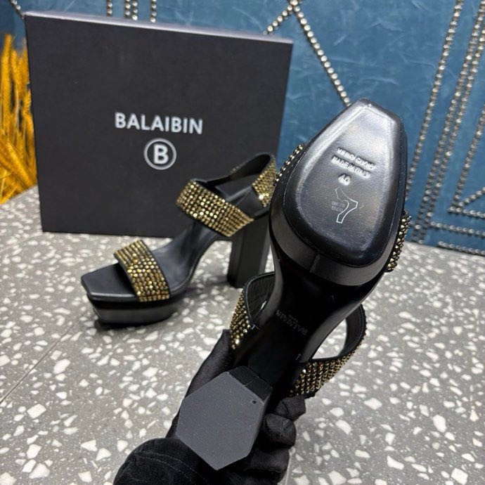 Босоножки платформе и каблуке фото 4