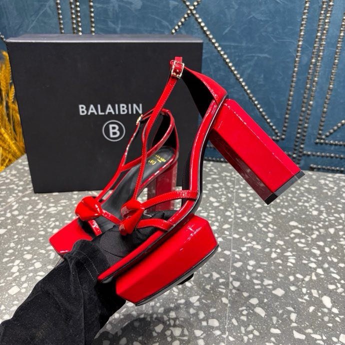 Босоножки платформе и каблуке фото 9