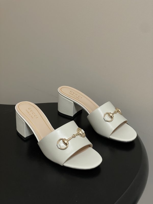 Sandals from buckle Gucci
