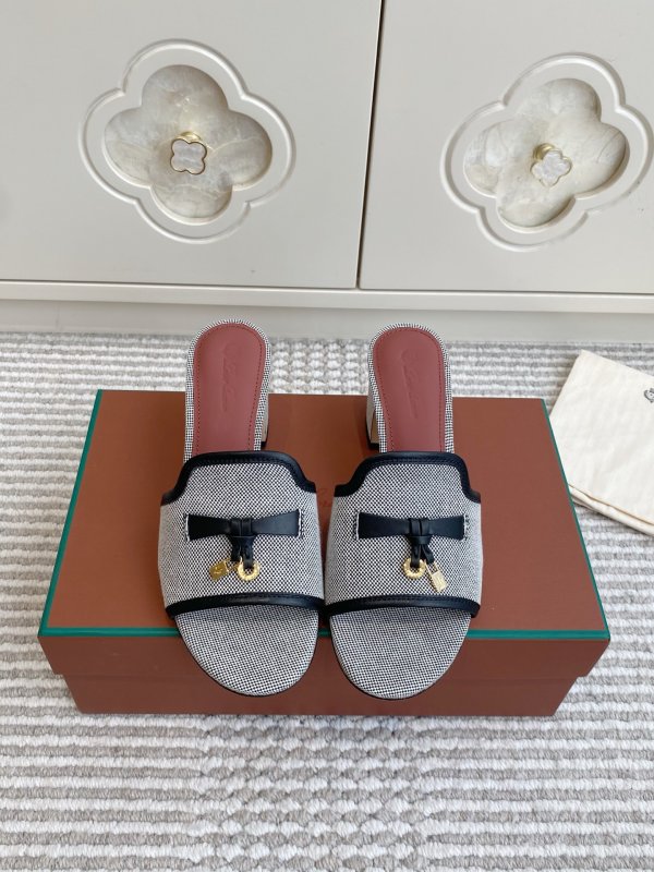 Sandals Summer Charms