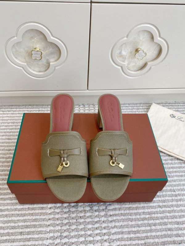Sandals Summer Charms