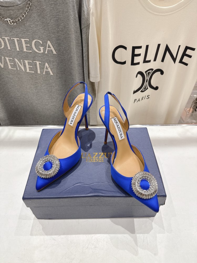 Босоніжки жіночі на шпильці з закритим носком і декором з кристалів фото 3