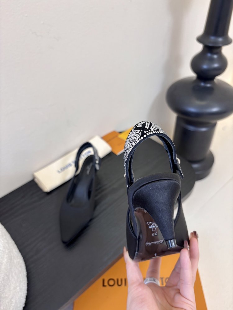 Босоножки женские с открытой пяткой с ремешком фото 7