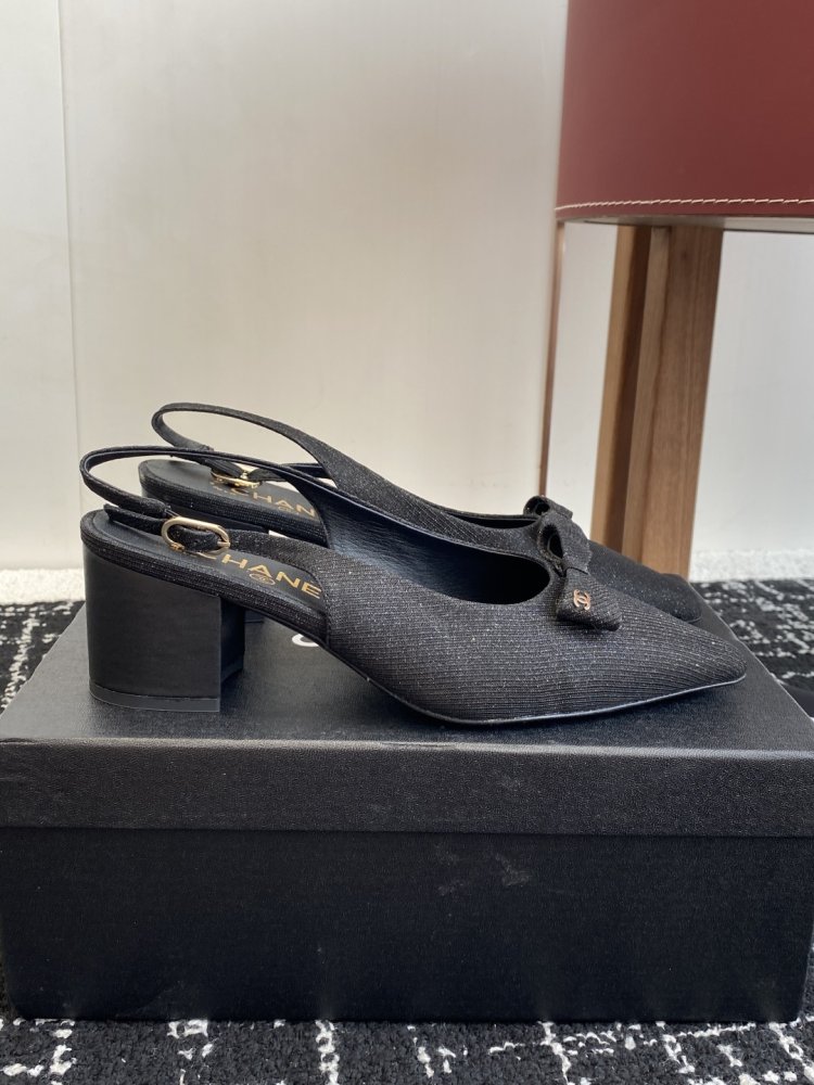 Босоножки фото 2