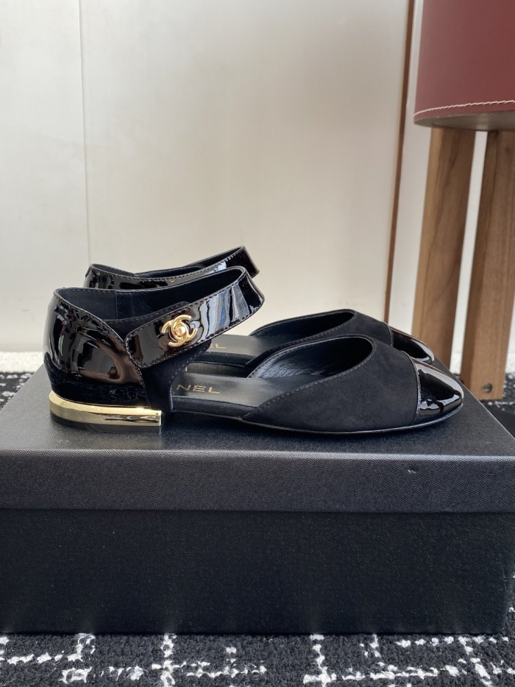 Босоніжки фото 2