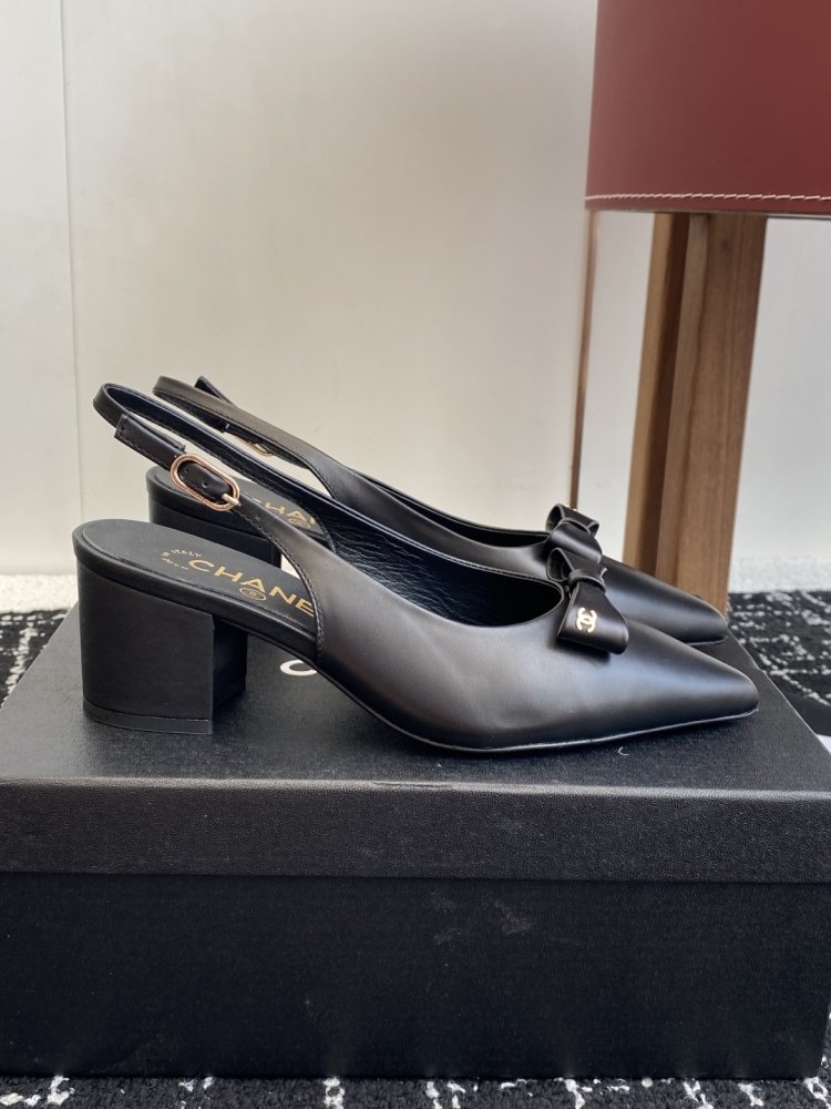 Босоніжки фото 2