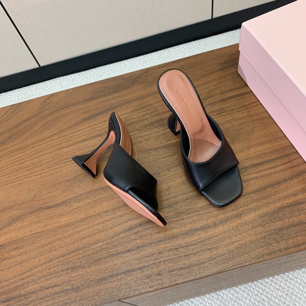 Босоножки фото 2