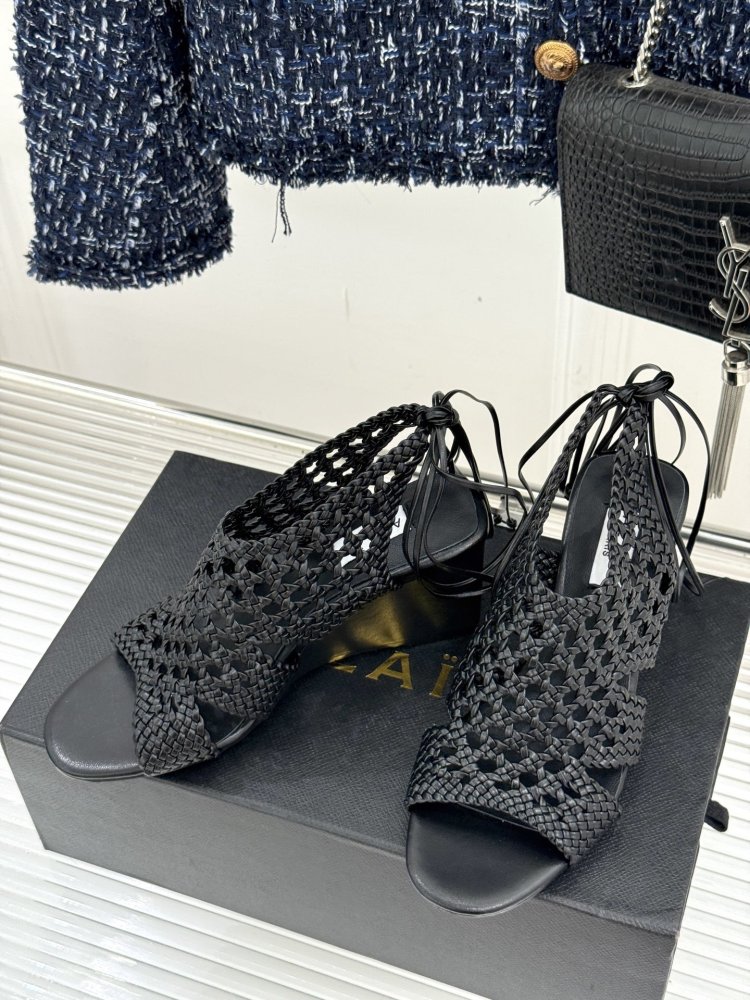 Босоніжки фото 2