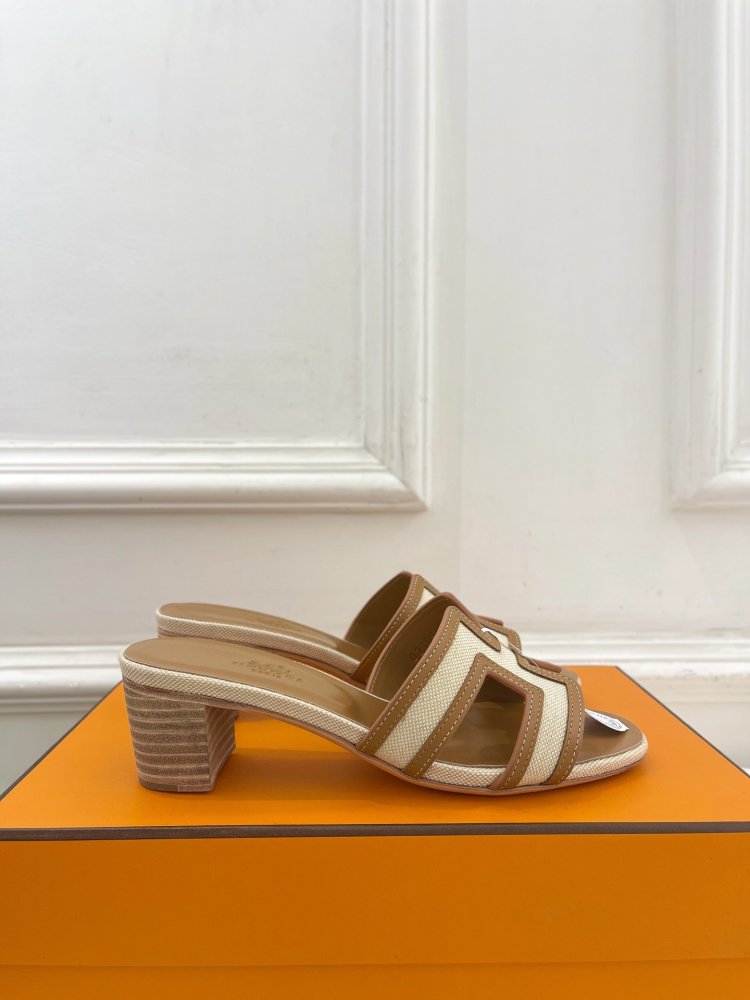 Босоножки фото 2