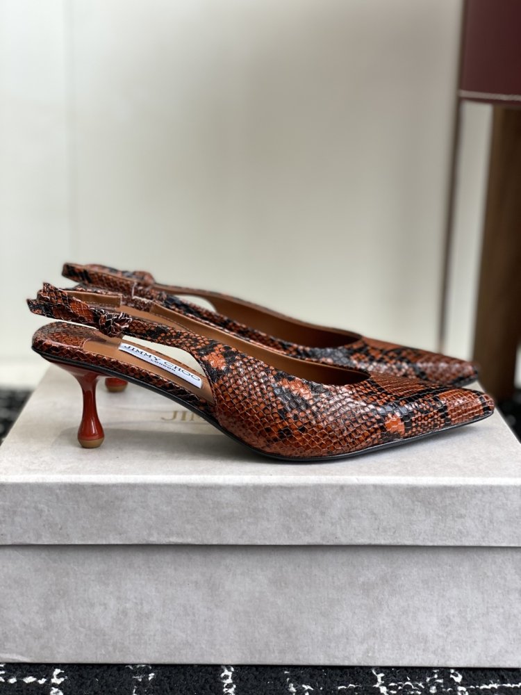 Босоножки фото 2