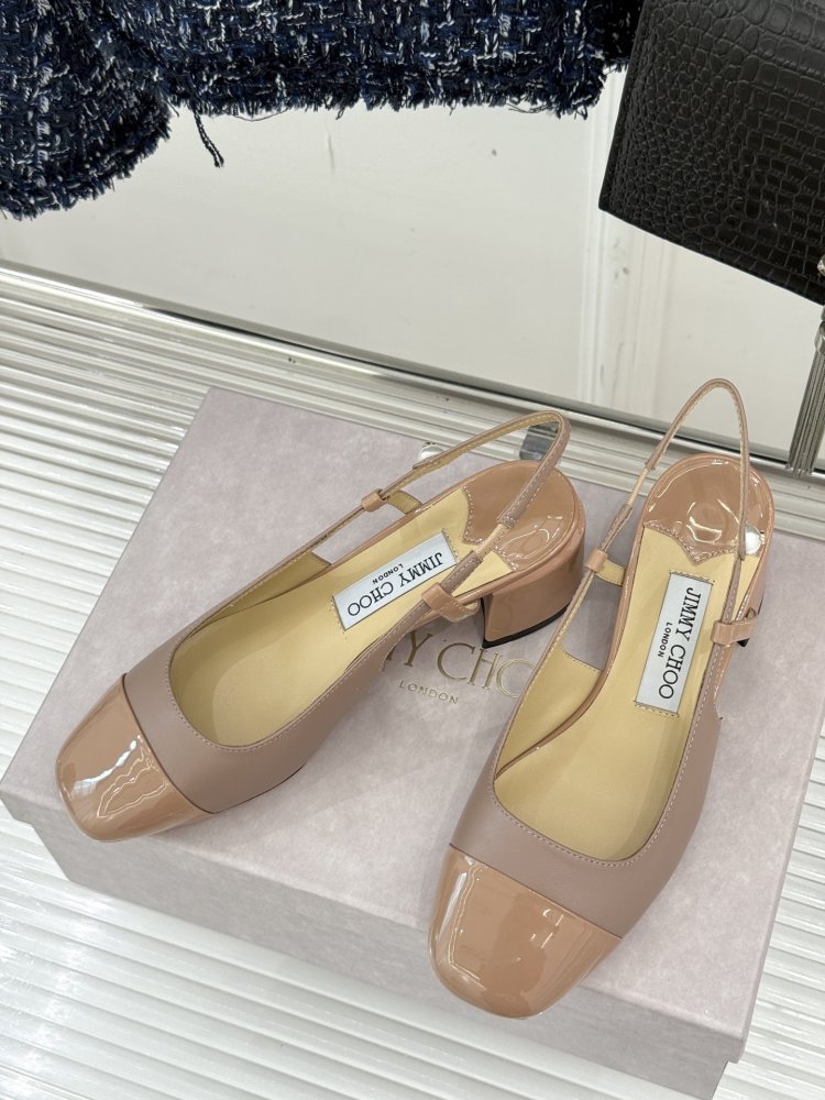 Босоножки фото 2