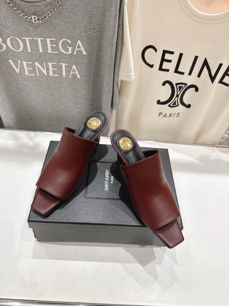 Босоніжки фото 2