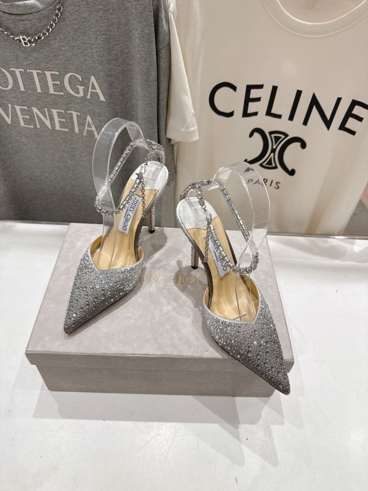 Босоножки фото 2