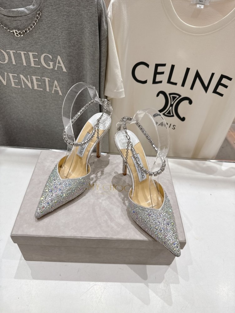 Босоножки фото 2