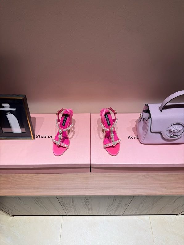 Босоніжки фото 2