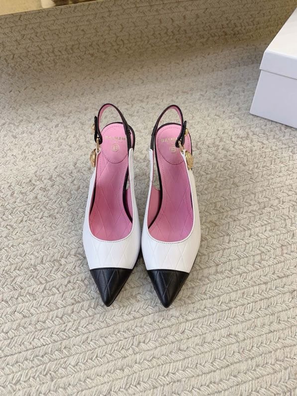 Босоножки фото 2