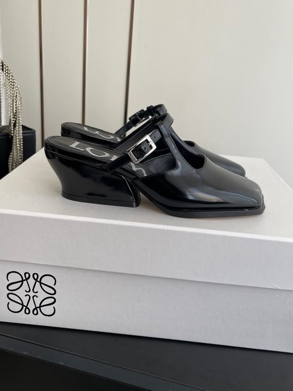 Босоножки фото 2