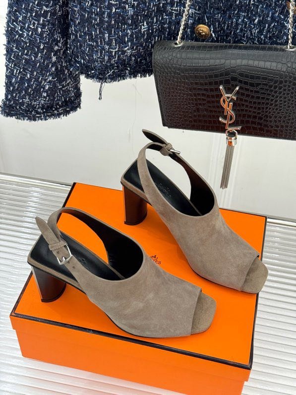 Босоніжки фото 2