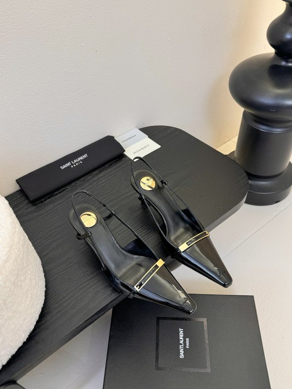 Босоножки фото 2