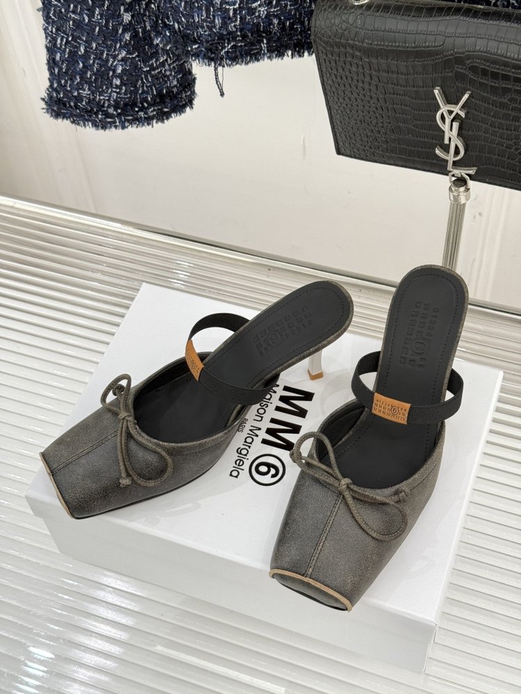 Босоножки фото 2