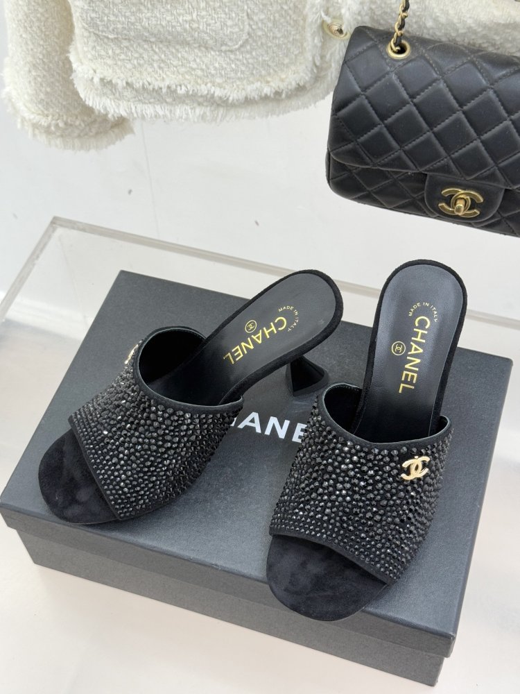 Босоніжки фото 2