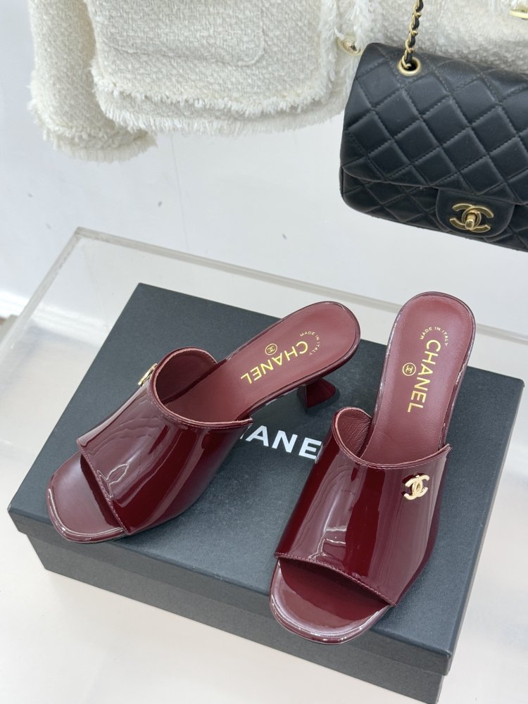 Босоніжки фото 2