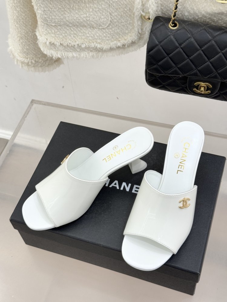 Босоніжки фото 2