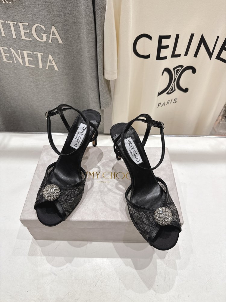 Босоножки фото 2