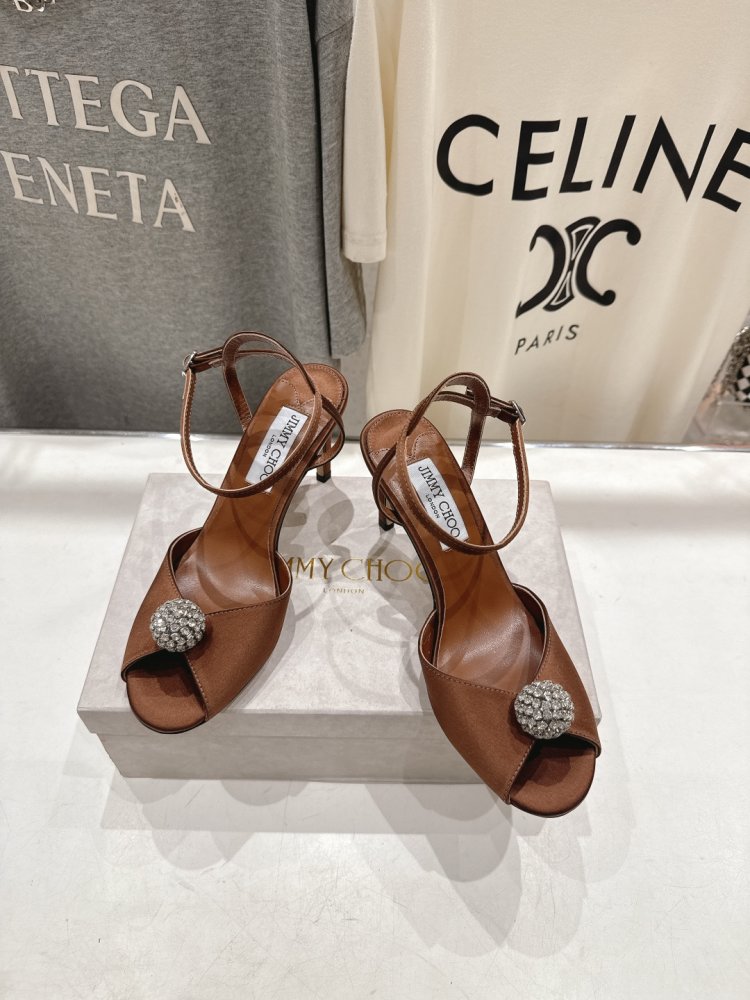 Босоножки фото 2