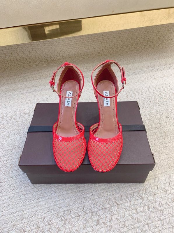 Босоножки фото 2