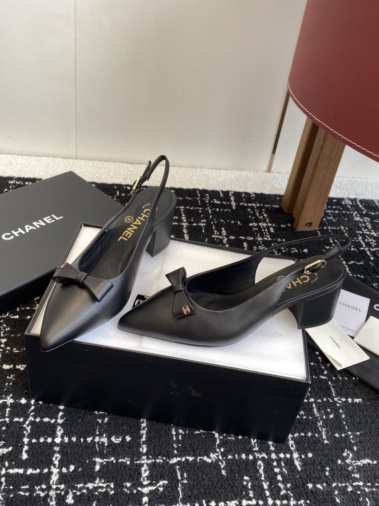 Босоніжки фото 3