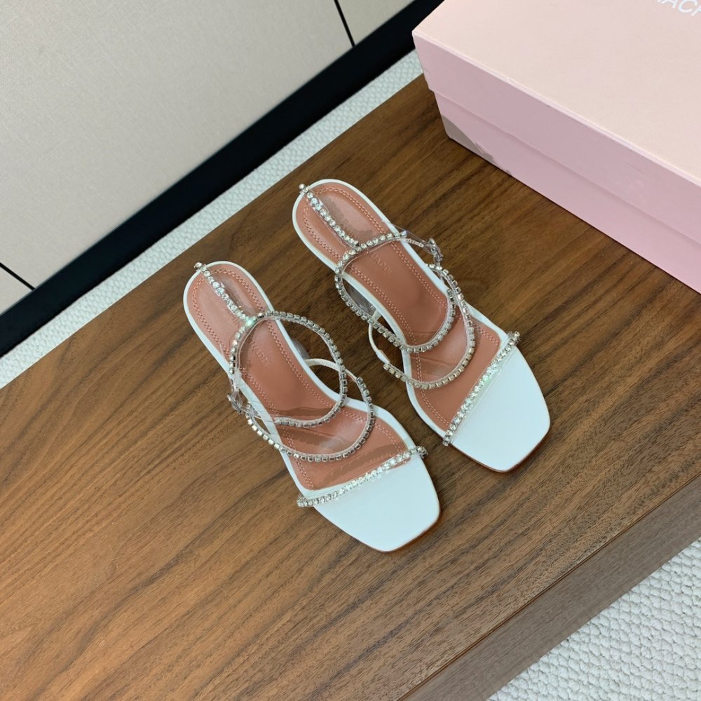 Босоножки фото 3