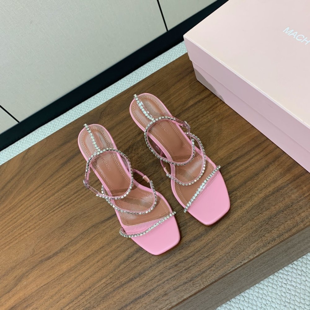 Босоножки фото 3