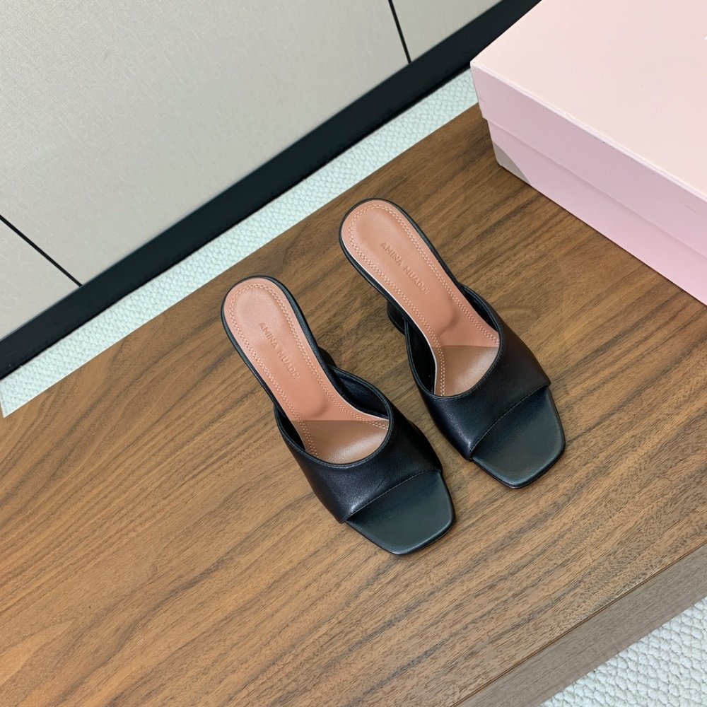 Босоножки фото 3