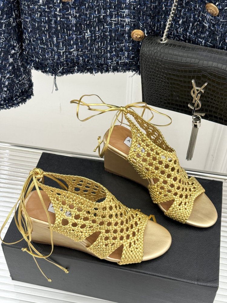 Босоніжки фото 3