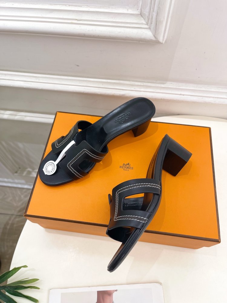 Босоножки фото 3