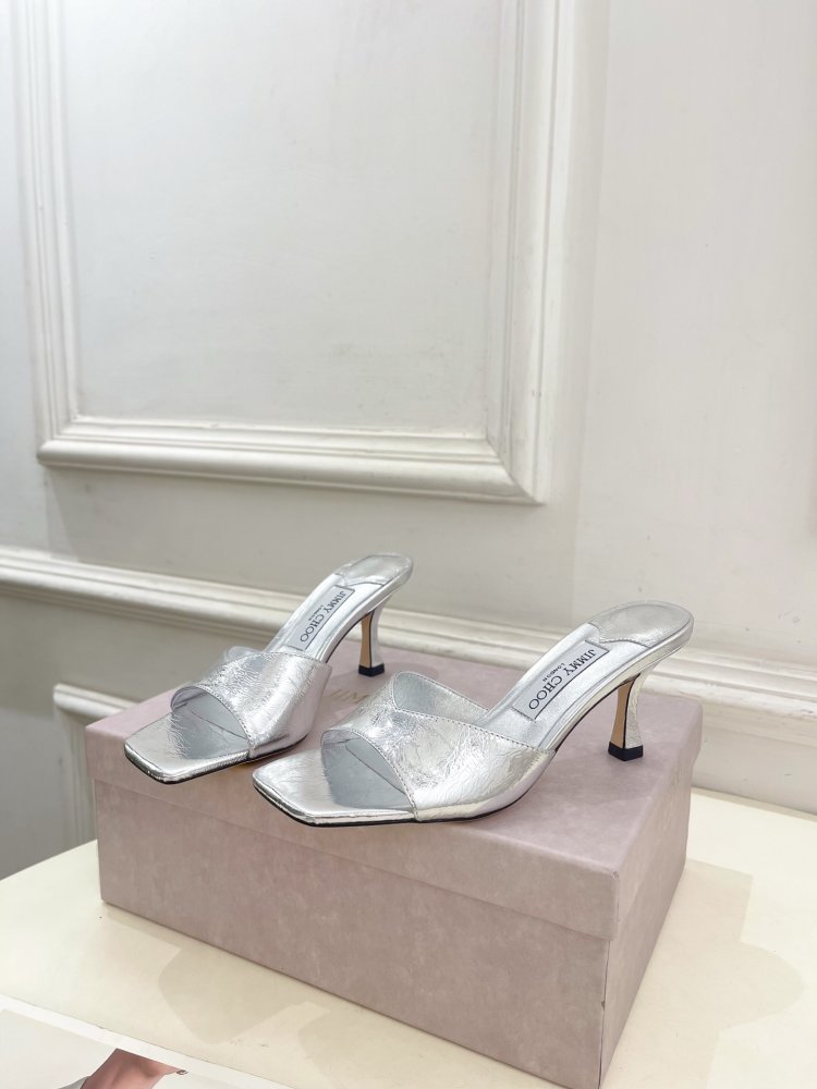 Босоножки фото 3