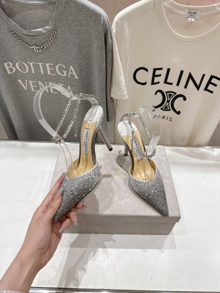 Босоножки фото 3