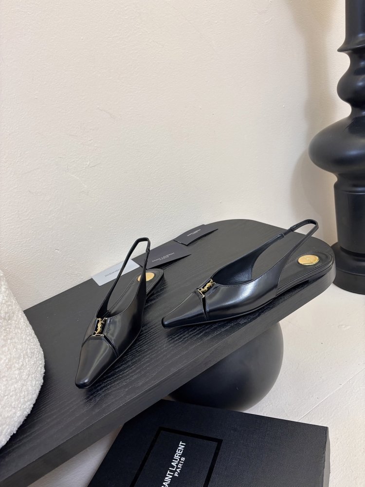 Босоніжки фото 3