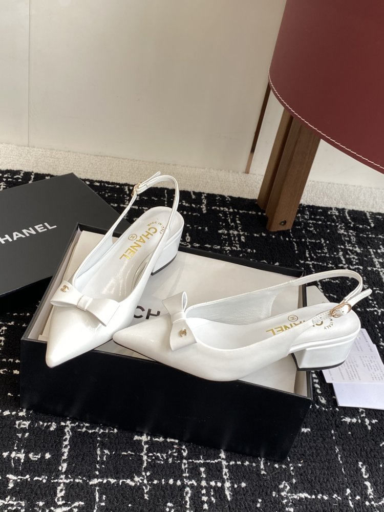 Босоніжки фото 3