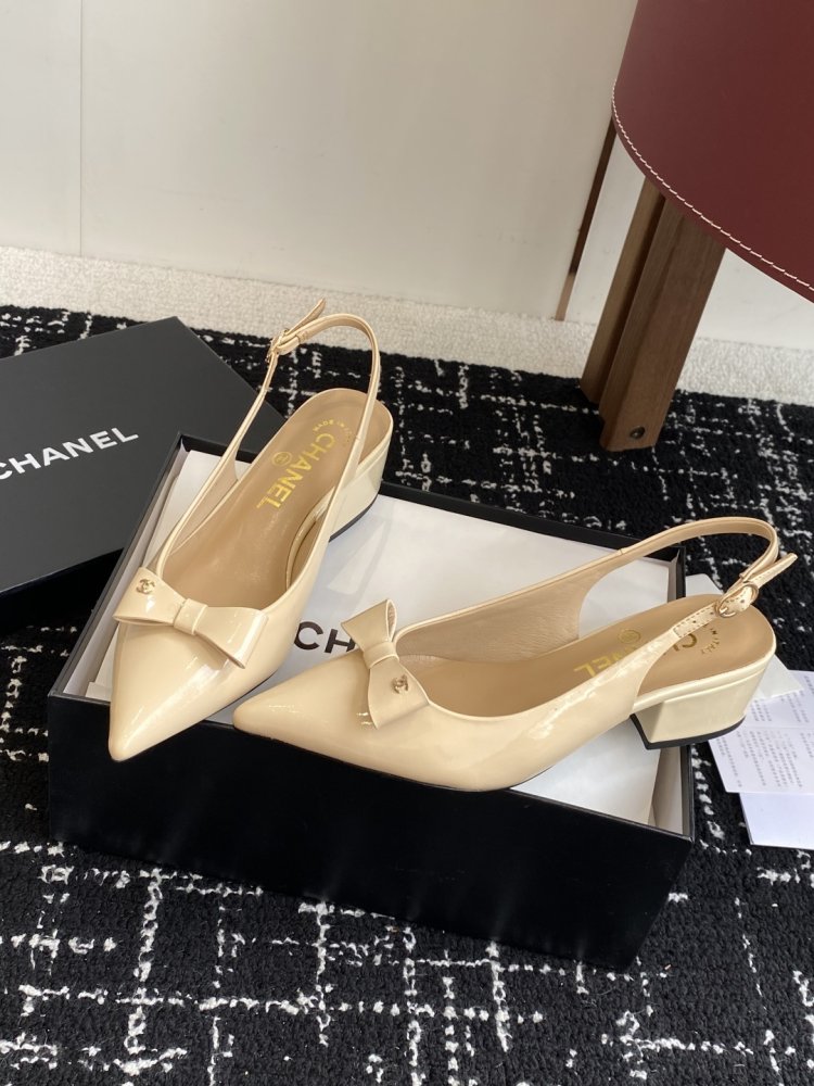 Босоніжки фото 3