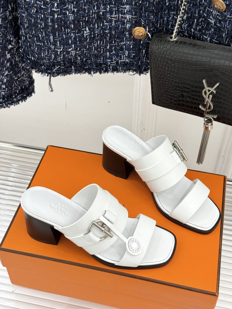 Босоніжки фото 3