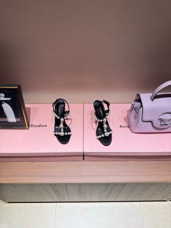 Босоніжки фото 3