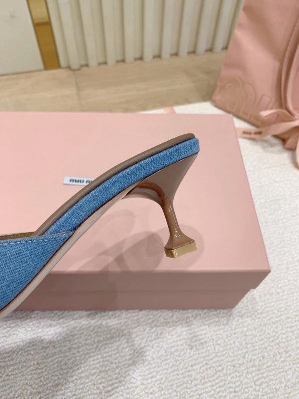 Босоніжки фото 3