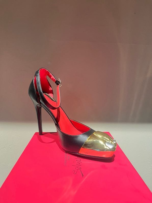 Босоножки фото 3