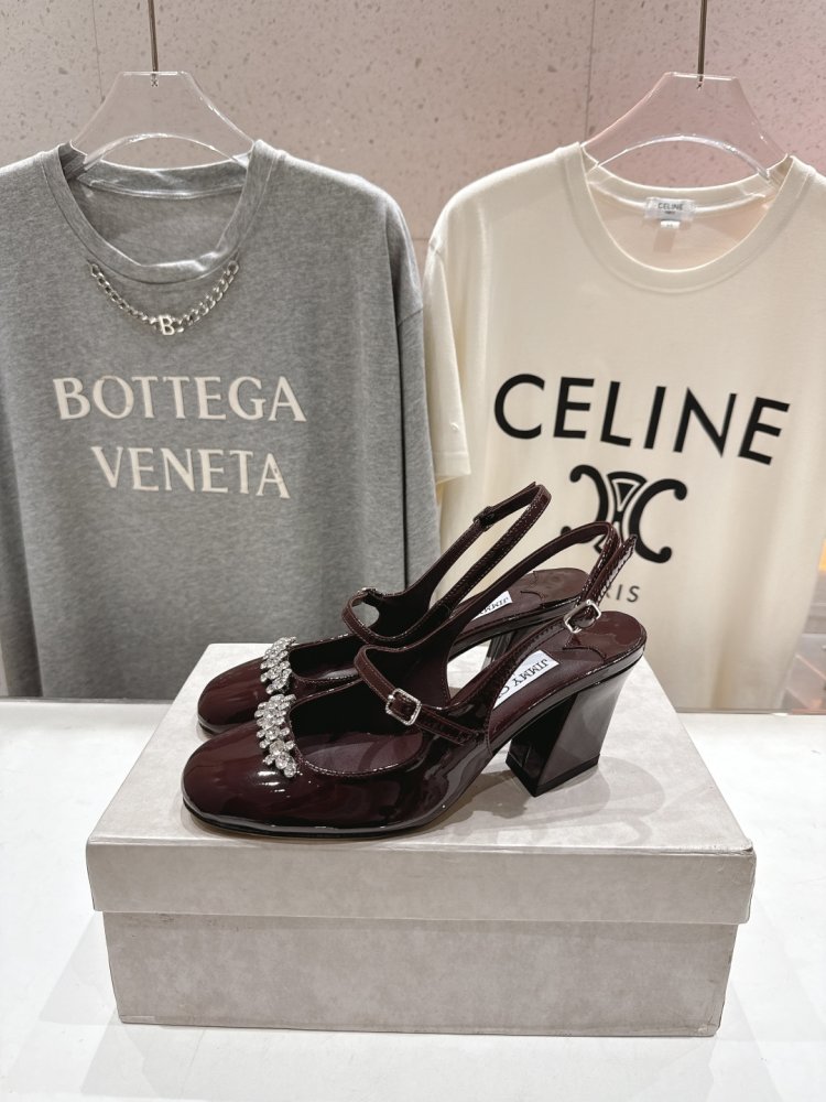 Босоножки фото 3